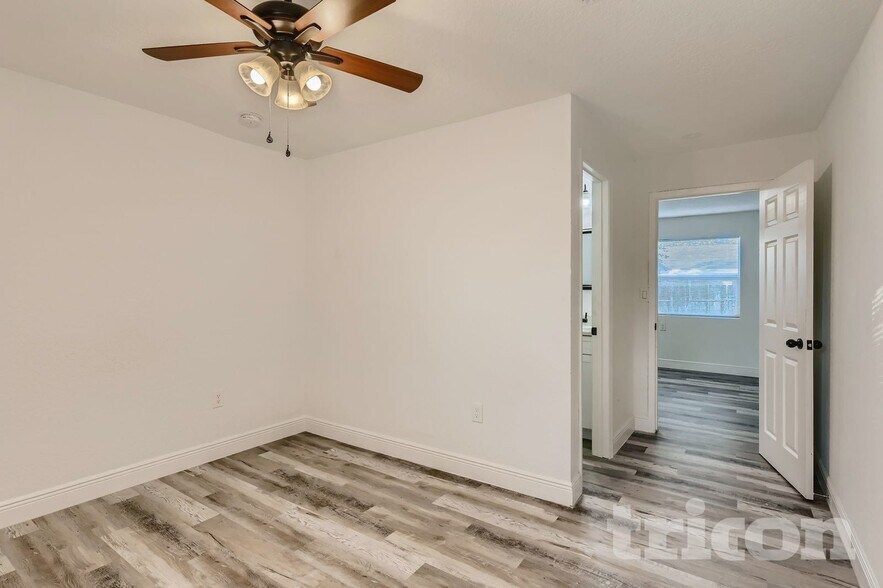 Building Photo - 5153 4th Ave N