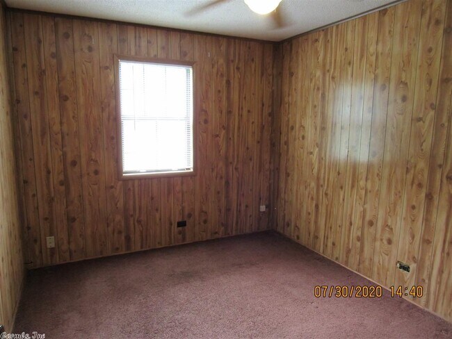 Building Photo - 1313 McNutt Rd