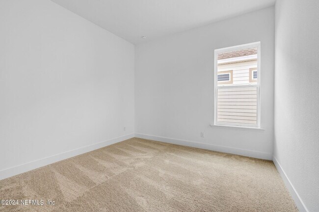 Building Photo - 12113 Bull Pne Blvd