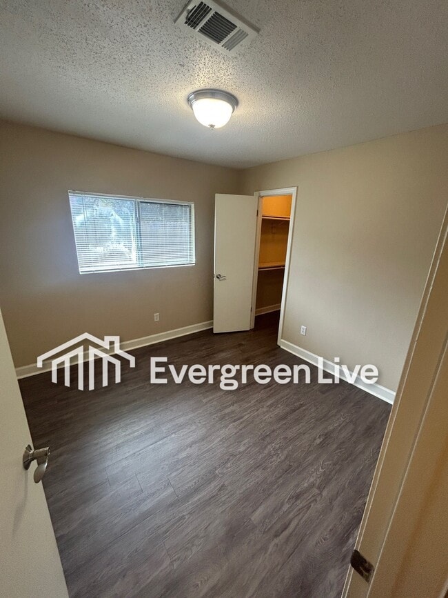 Building Photo - 30 Callan Ct