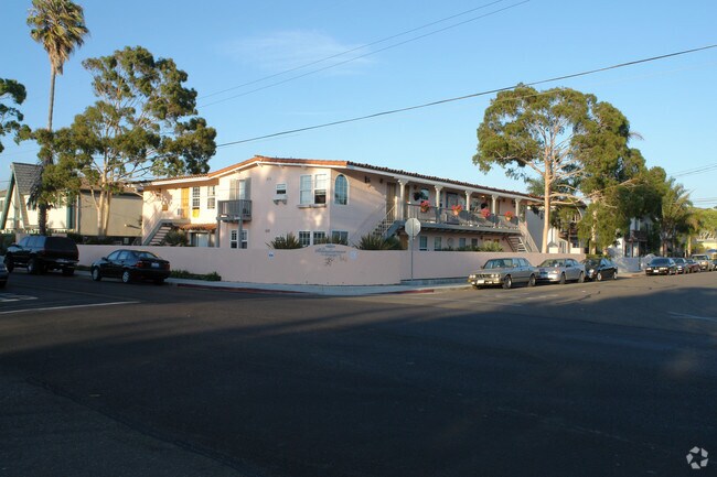Primary Photo - The Hive at 6598 Trigo