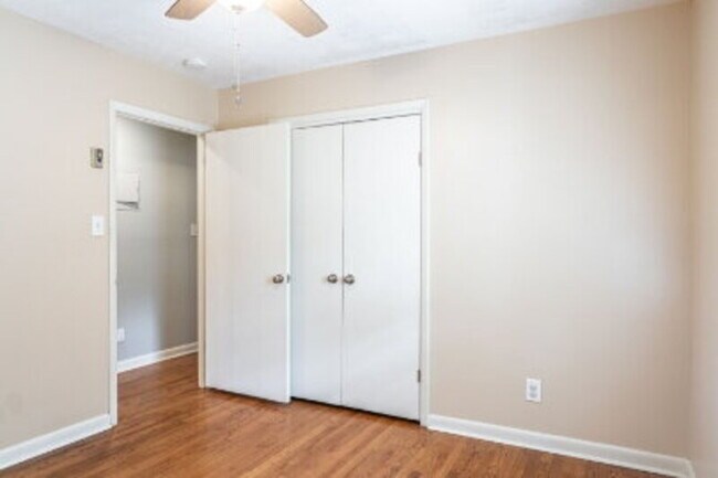 Building Photo - 160 W Delaware Ave