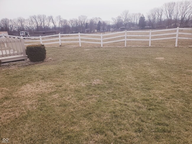 Building Photo - 5025 W Edwards Ave