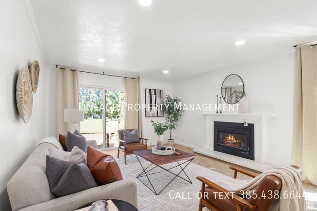 Building Photo - 4487 St Andrews Dr