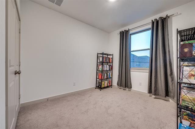 Building Photo - 550 Cobblestone Ln