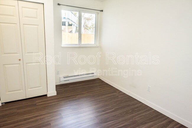 Building Photo - 4917 35th St NE
