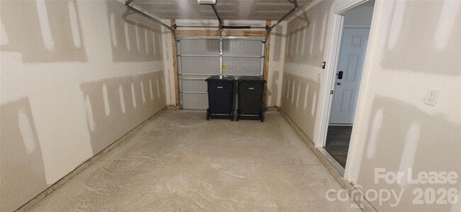 Building Photo - 1931 Tranquility Cir