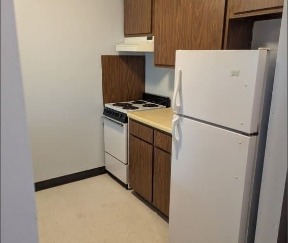 Building Photo - 500 S 3rd Ave