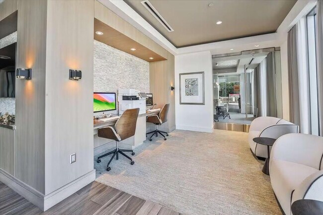 Building Photo - 4040 Twain Ave