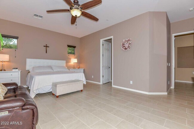 Building Photo - 19210 W Denton St