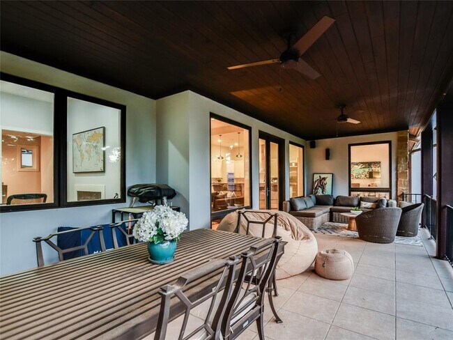 Building Photo - 4704 Monte Carmelo Pl