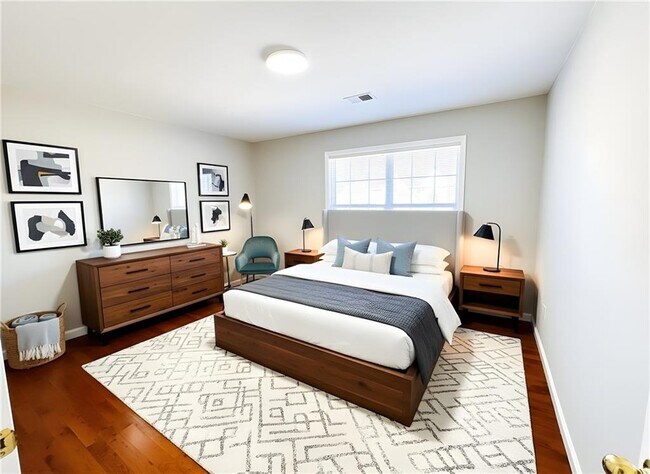 Building Photo - 152 Parkstone Way