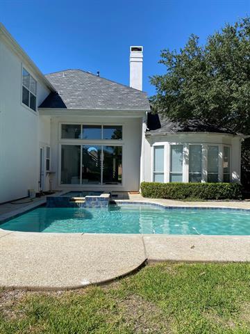 Building Photo - 4008 Naples Dr