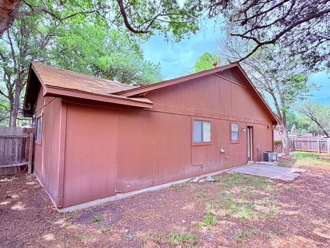 Building Photo - 6503 Columbia Oaks Ct