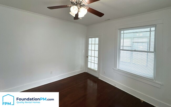 Building Photo - 1492 Faxon Ave