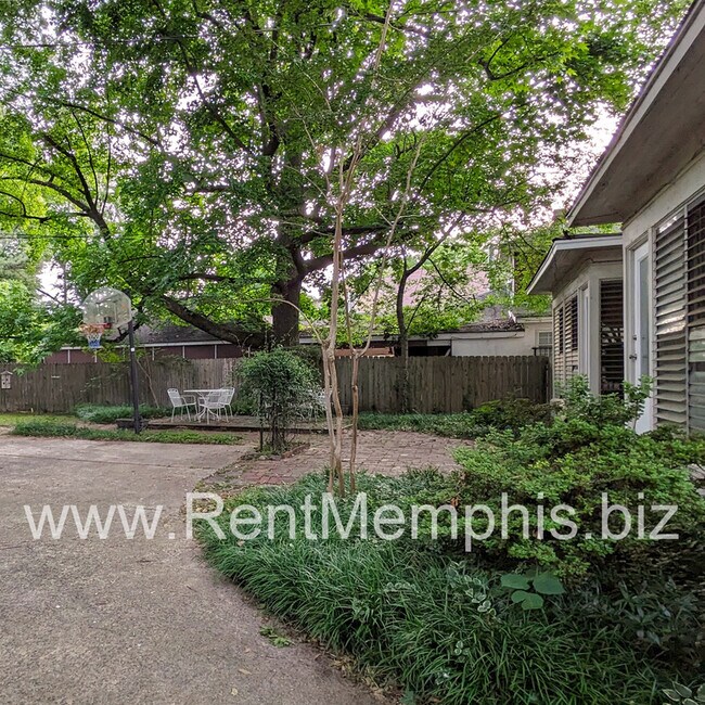 Building Photo - 1685 Tutwiler Ave