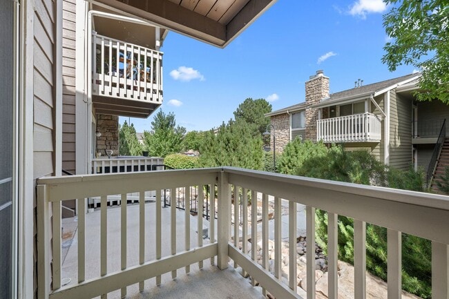 Building Photo - Updated 1BD/1BA Condo in DTC – Available Now!