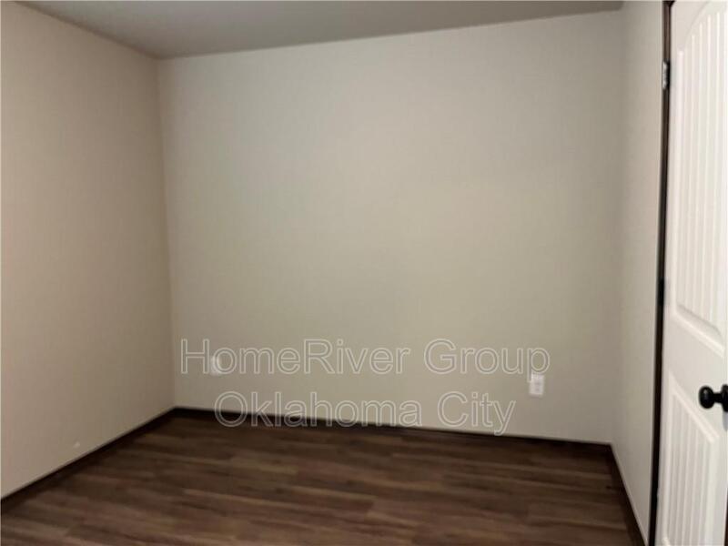 Building Photo - 4513 Wagner Lake Dr
