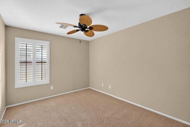 Building Photo - 42059 W Cheyenne Dr