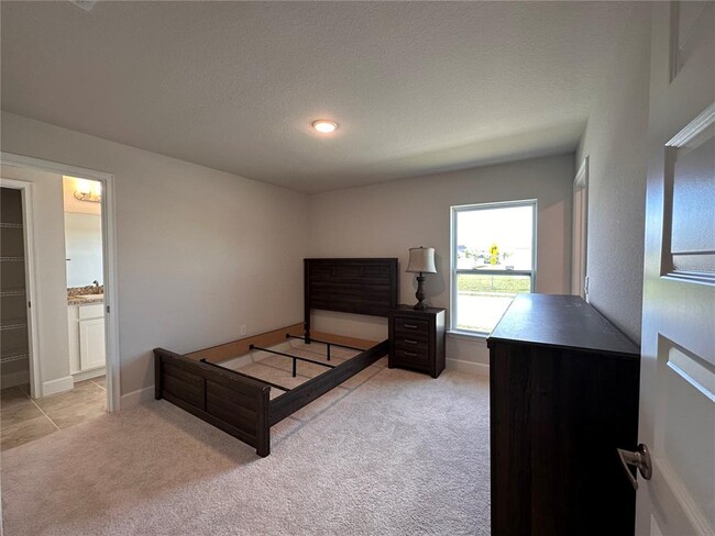 Building Photo - 1130 Berry Ln