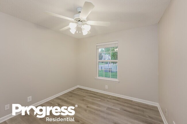 Building Photo - 1955 Odessa Ave