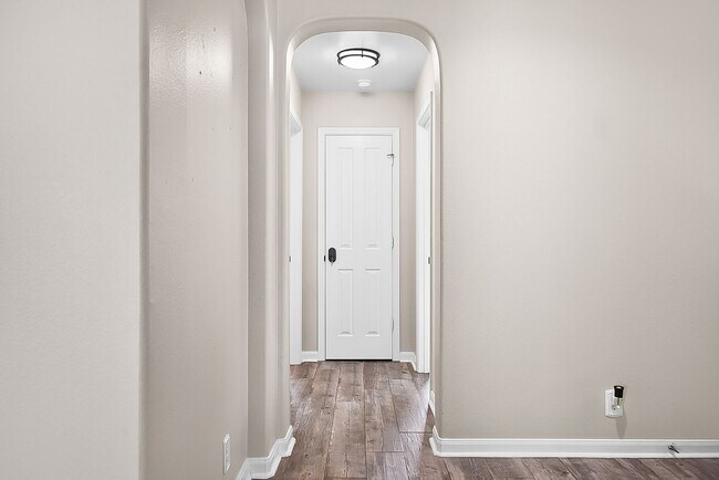 Building Photo - 3 Bedroom/2 Bath Magnolia Heights Subdivision