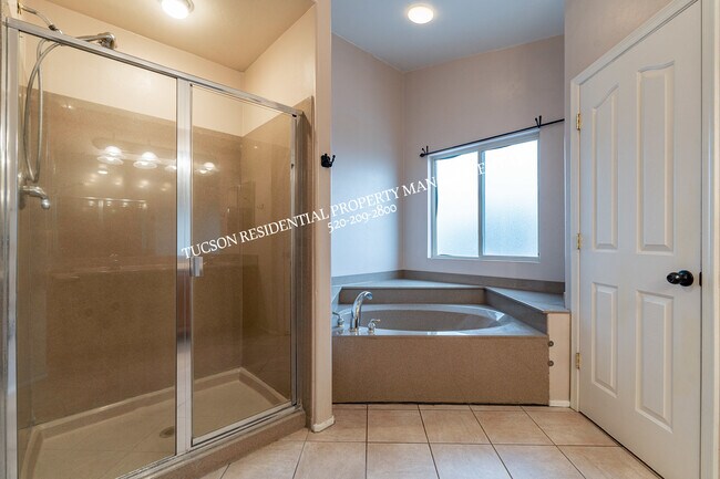 Building Photo - 7661 S Freshwater Pearl Dr