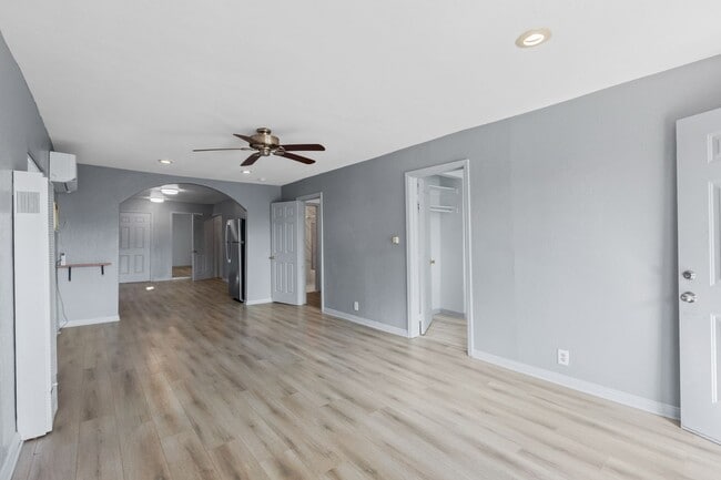 Building Photo - 13359 Filmore St