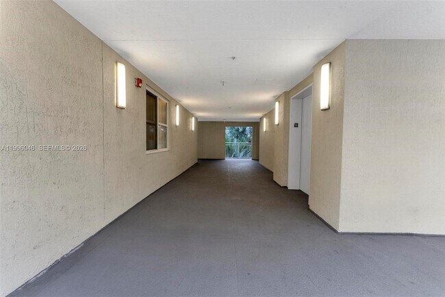 Building Photo - 7275 SW 89th St