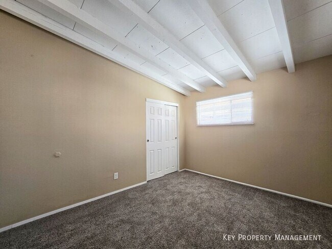 Building Photo - 713 N 18th St