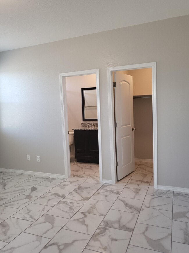 Building Photo - 15137 Ambition Ave