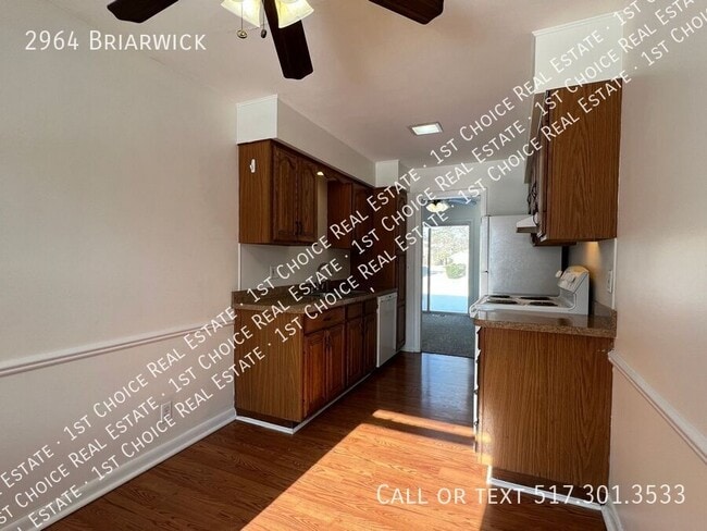 Building Photo - 2964 Briarwick-