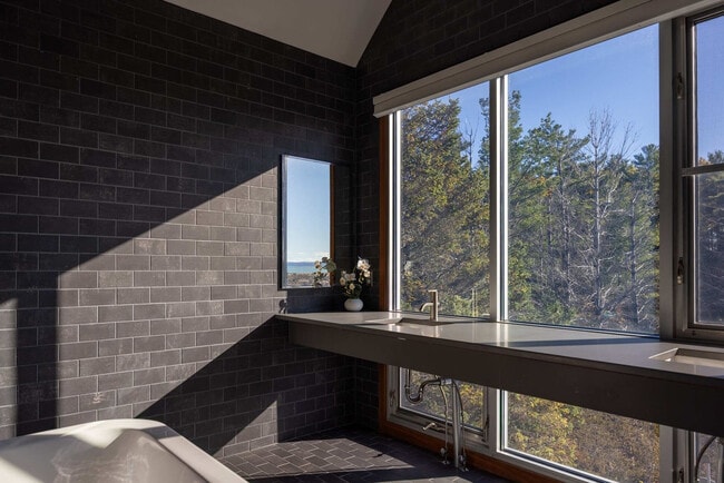 Building Photo - 11988 Cabana Shores Dr