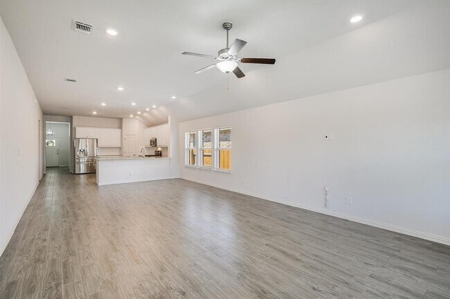 Building Photo - 3316 Amerigo Pl