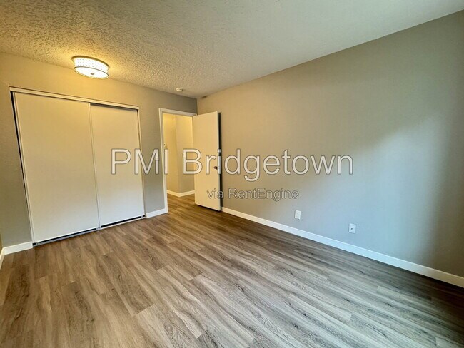 Building Photo - 14575 SW Walker Rd