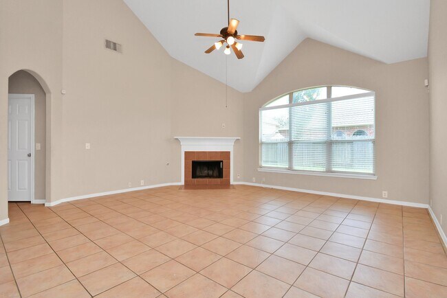 Building Photo - 8810 Sunforest Ln