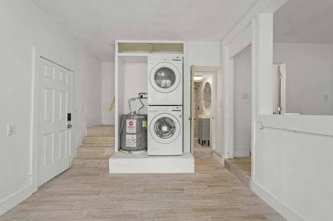 Building Photo - 1415 Church St