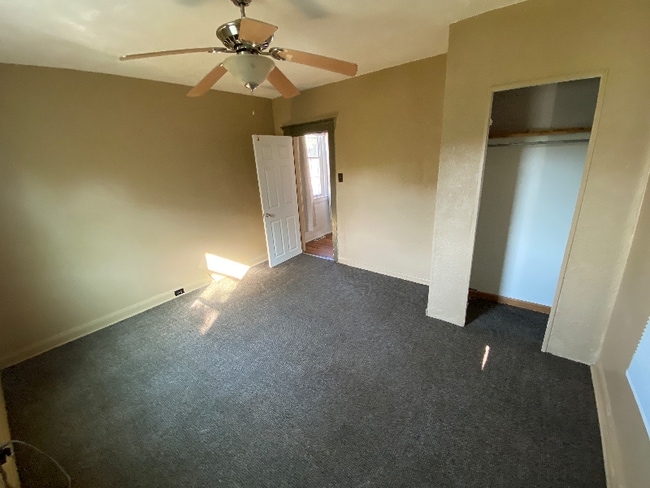 Building Photo - 304 Nuzum Pl