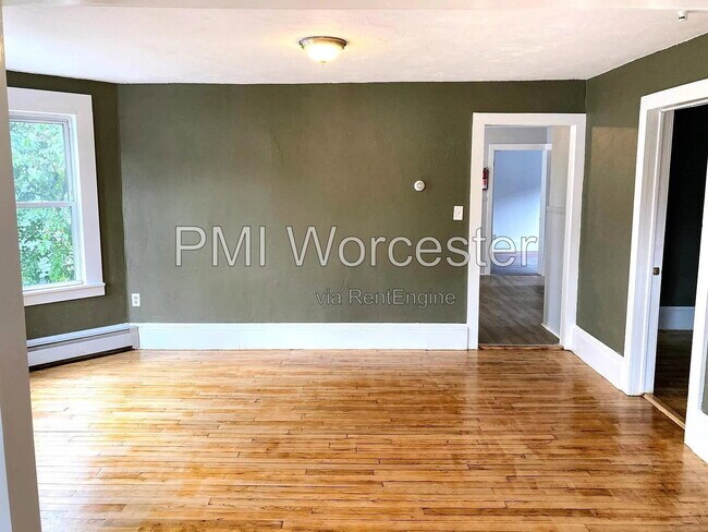 Building Photo - 25 Almont Ave