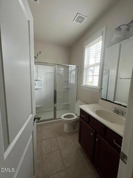 Building Photo - 267 Crestmont Ridge Dr