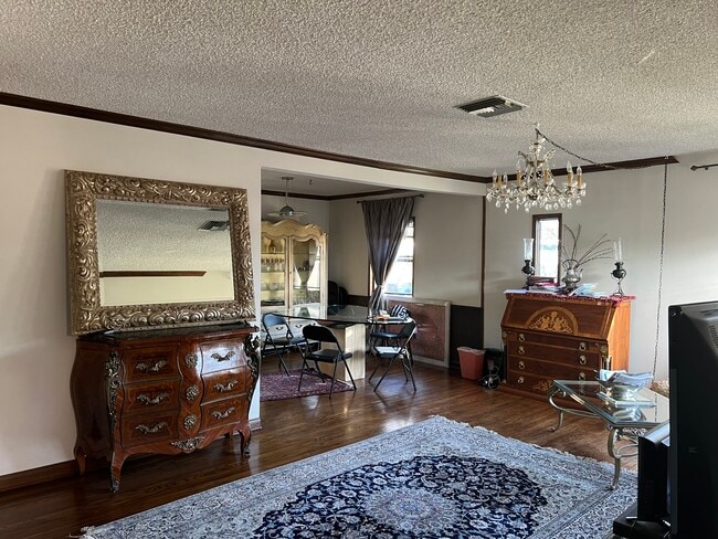 Building Photo - 1618 Glendon Ave