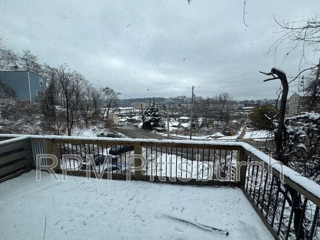 Building Photo - 2840 Josephine St