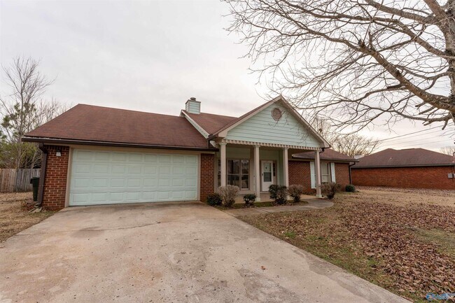 Building Photo - 106 Cranberry Way