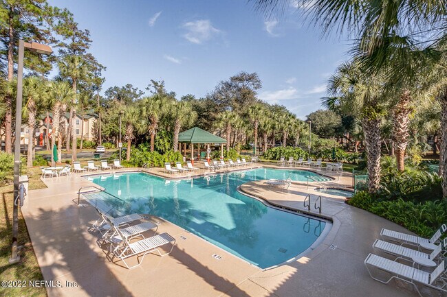 Building Photo - 230 Colima Ct