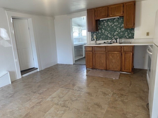 Building Photo - 50 Park St