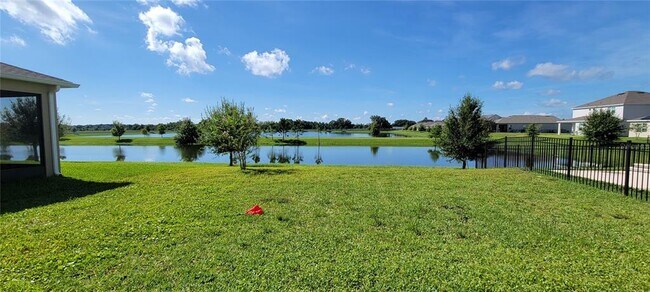 Building Photo - 2127 Brillante Dr