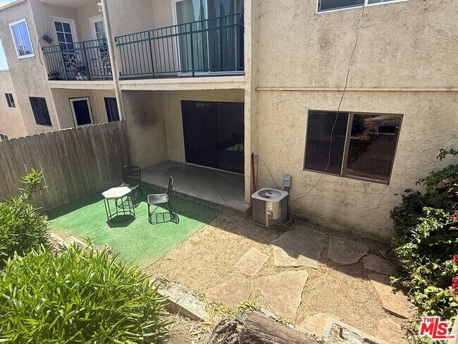 Building Photo - 6468 Cavalleri Rd