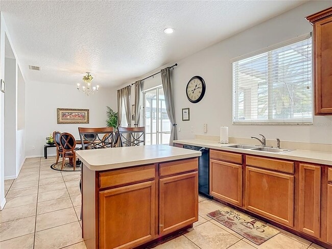 Building Photo - 228 Cassia Dr