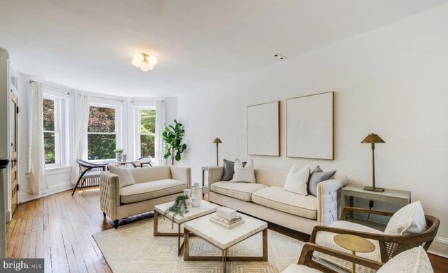 Primary Photo - 3021 Dumbarton St NW