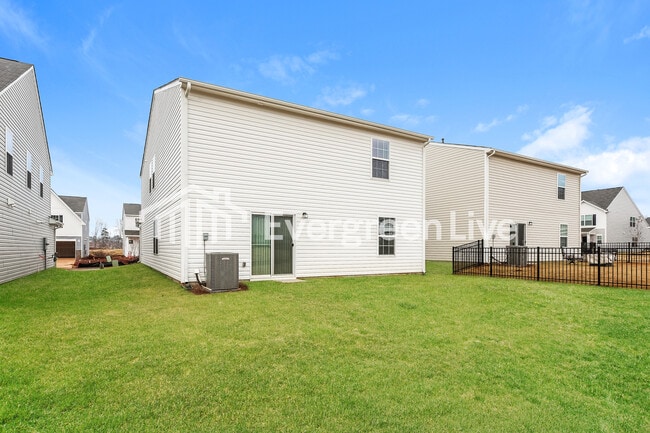 Building Photo - 4054 Rustling Grass Trl